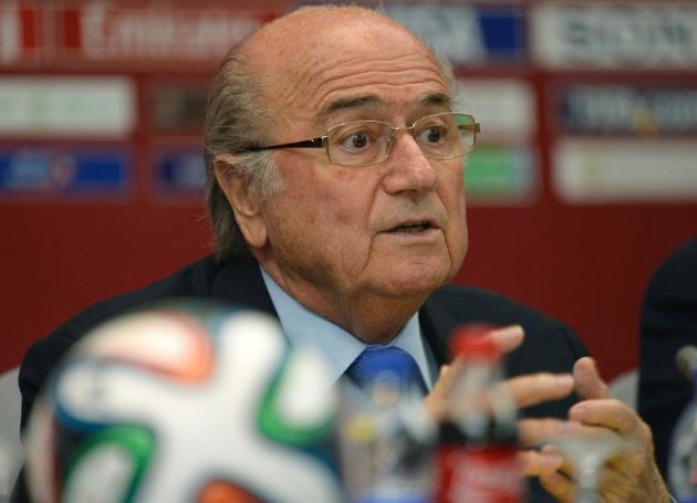 O presidente da Fifa, Joseph Blatter, fala na coletiva de imprensa da final do Mundial de Clubes, em Marrakesh