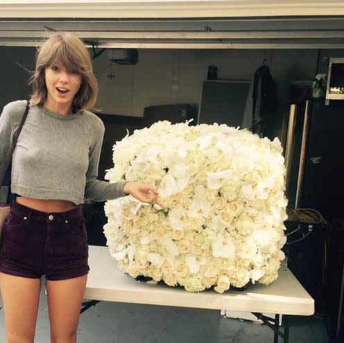 Kanye West Sent Taylor Swift Flowers After The VMAs