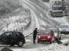 Έντονη χιονόπτωση στη Β. Ελλάδα - Πού χρειάζονται αντιολισθητικές