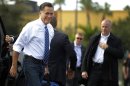 Republican presidential nominee Romney arrives at airport in Tampa