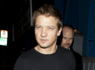 Jeremy Renner 'Almost Vomited' On Tom Cruise