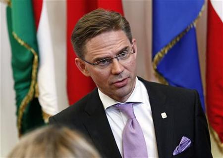 Finland, Sweden to help NATO in Iceland air policing 2012-10-30T110222Z_2_CBRE89T0QM700_RTROPTP_2_EU-SUMMIT
