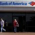 Customers are seen outside of a Bank of America in Tucson, Arizona January 21, 2011. REUTERS/Joshua Lott