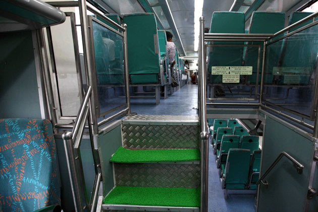 Chennai-B'lore double-decker AC train