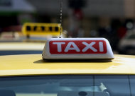Σε 24ωρες επαναλαμβανόμενες απεργίες τα ταξί από τη Δευτέρα