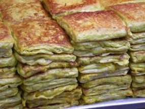 Murtabak Keju & Burger Kambing: Hidangan Istimewa Pasar Ramadan Sg Penchala