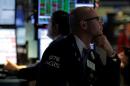 Wall St. rises, racks up fourth straight week of gains