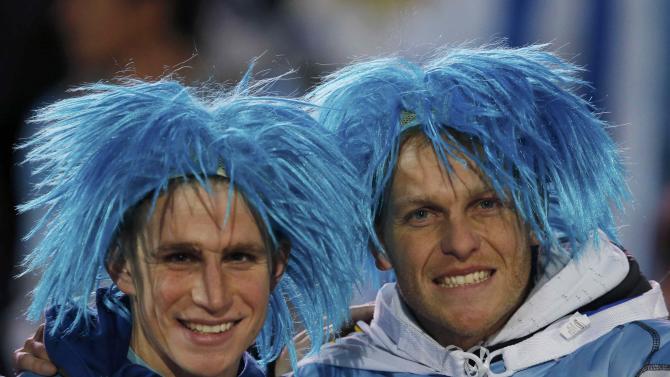 Uruguay fans cheer ahead of the team&#39;s quarter-finals Copa America 2015 soccer match against Chile at the National Stadium in Santiago