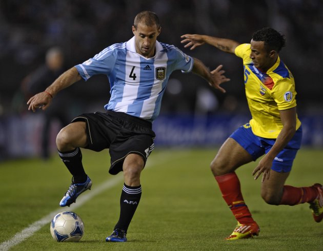 [FOTOS] 11 vs Venezuela Argentinas-defender-pablo-zabaleta-l-20120602-175629-209