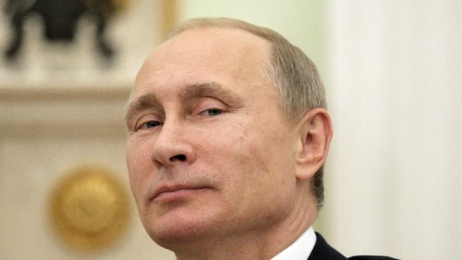 Russian President Vladimir Putin says &quot;there&#39;s no need to be afraid of Russia&quot;