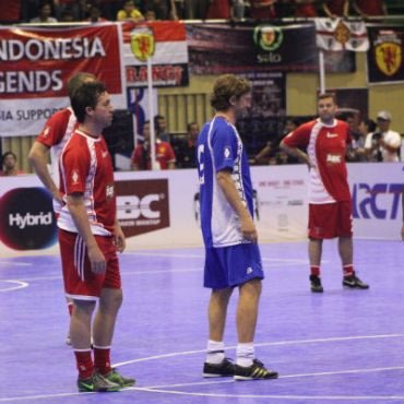 EPL All Star Raih Juara EPL Masters Indonesia Cup 2012