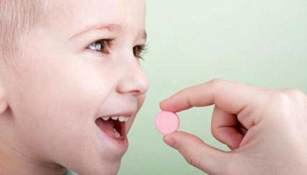 الفيتامينات وأهميتها لطفلكِ 372808