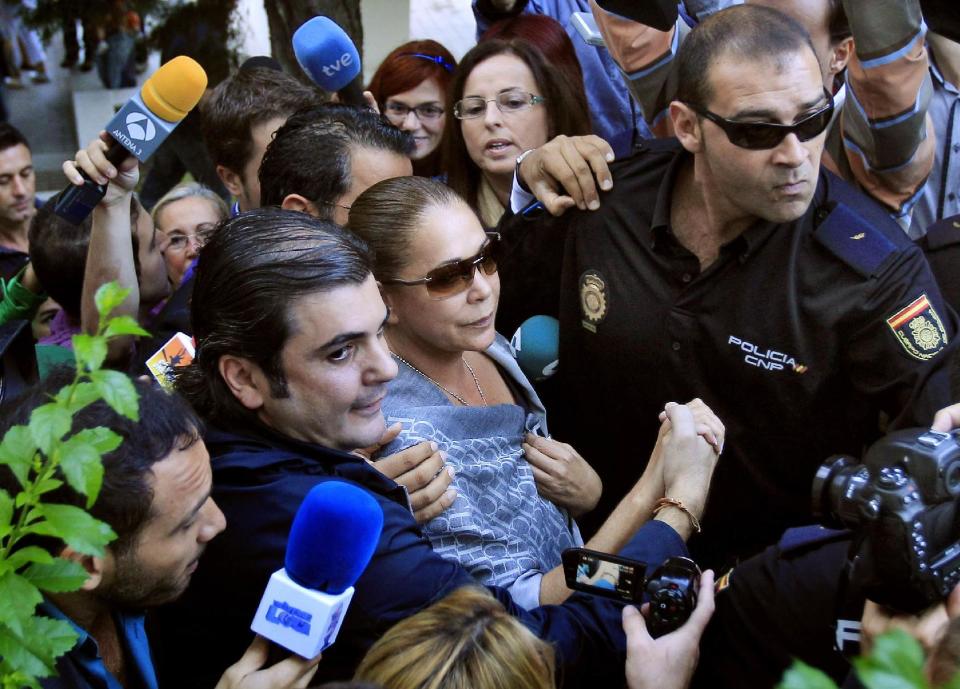 Isabel Pantoja ha recibido la orden de presentarse en prisión el plazo de tres días para cumplir su condena de dos años por lavado de dinero
