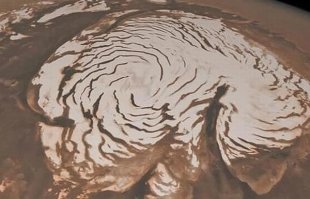 NASA encuentra evidencias de que en Marte también nieva Depositos-de-hielo-seco-en-los-casquetes-de-Marte-Imagen-NASA