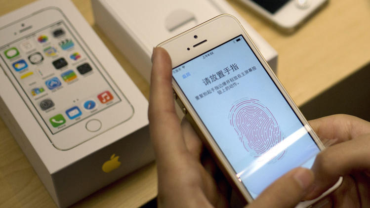 configuring the fingerprint scanner technology built into iPhone 5S ...