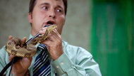 'Serpent-Handling' West Virginia Pastor Dies From Snake Bite (ABC News)