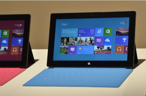 Microsoft slashes price on Surface tablet