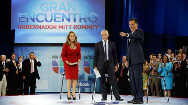 Romney Promises Not to 'Round Up' Illegal Immigrants - Yahoo! News