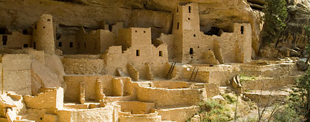 Mesa Verde Cliff Dwellings in Colorado (Corbis)