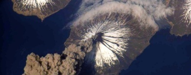 Gunung api Cleveland (Foto: Getty Images/NASA)