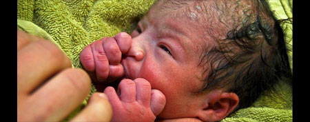 Troops find abandoned baby in Afghanistan (GMA)