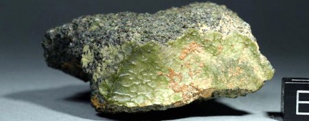 A bright green meteorite that crashed down in Morocco didn't come from an asteroid or Mars, scientists say.
