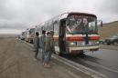 Los talibanes secuestran a más de 100 pasajeros de tres autobuses en Afganistán