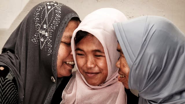 Missing girl reunited with family 10 years after tsunami