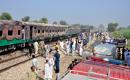 Fire sweeps Pakistani train, killing 73, after cooking fire