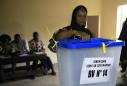 Cierran urnas en presidenciales de Mali con baja participación y violencia