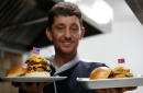 Irish chef flips special burgers for Trump-Kim summit in Vietnam