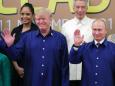 Donald Trump 'snubs' formal Putin meeting at APEC summit in Vietnam