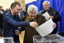 Comedian heads to run-off against incumbent for Ukraine presidency
