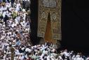 Coronavirus fears put a halt to the Muslim pilgrimage of umrah – but not yet the hajj