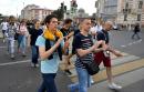 Opposition supporters defy ban, march on Moscow