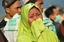 Búsqueda desesperada de supervivientes tras el tsunami en Indonesia
