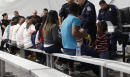 US starts sending asylum seekers across Arizona border