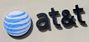 DOJ looks into how AT&T, Verizon handle defecting customers