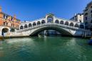 Venice canals clear as city tourist-free under coronavirus