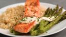 How to Make Broiled Salmon and Asparagus