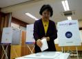 South Koreans vote for new leader after months of political vacuum