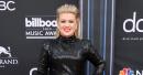 Kelly Clarkson Had Appendicitis While Hosting the BBMAs — How Common Is the Condition?