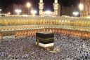 'No fear': Pilgrims in Saudi defy coronavirus risks