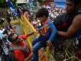 Migrant caravan traveling through Guatemala tears down barriers at Mexican border