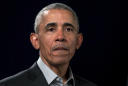 Obama cautions Democratic hopefuls on tacking too far left
